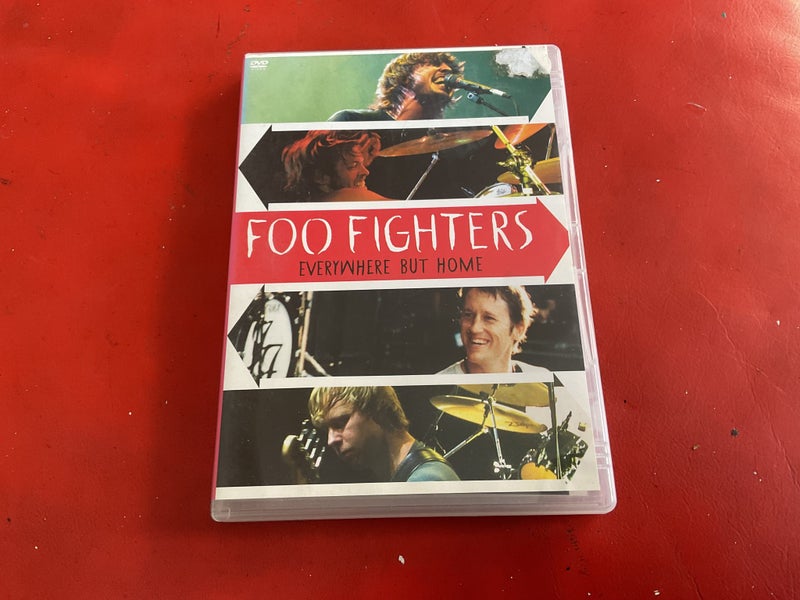 Foo Fighters - Everywhere But Home Carousel 1