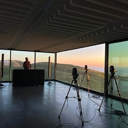 Complete Pro Video Production Kit: BirdDog 4K, Midas Audio, 4TB Server & More Carousel 1