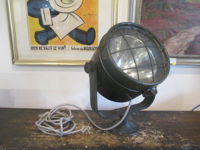 SEARCH LIGHT VINTAGE WW2 AMBULANCE etc Carousel 7