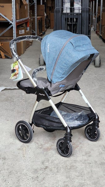 NUNA 2020 Triv Stroller - Sapphire Carousel 1