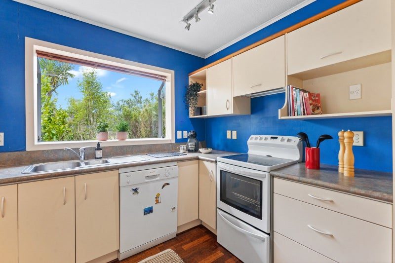 Hillcrest, 5 bedrooms64405894491521112