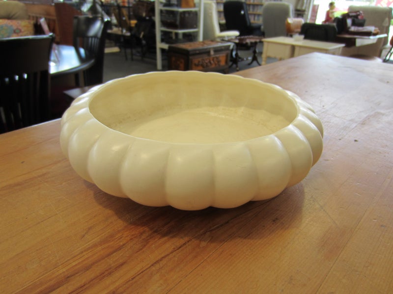 Crown Lynn 'Roydon Pottery' Float Bowl #654 Carousel 2