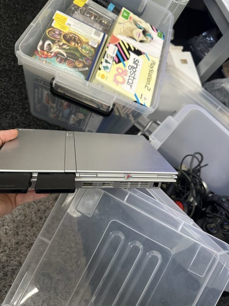 Huge PS2 Bundle 35 games + boxed singstar & BUZZ Carousel 1
