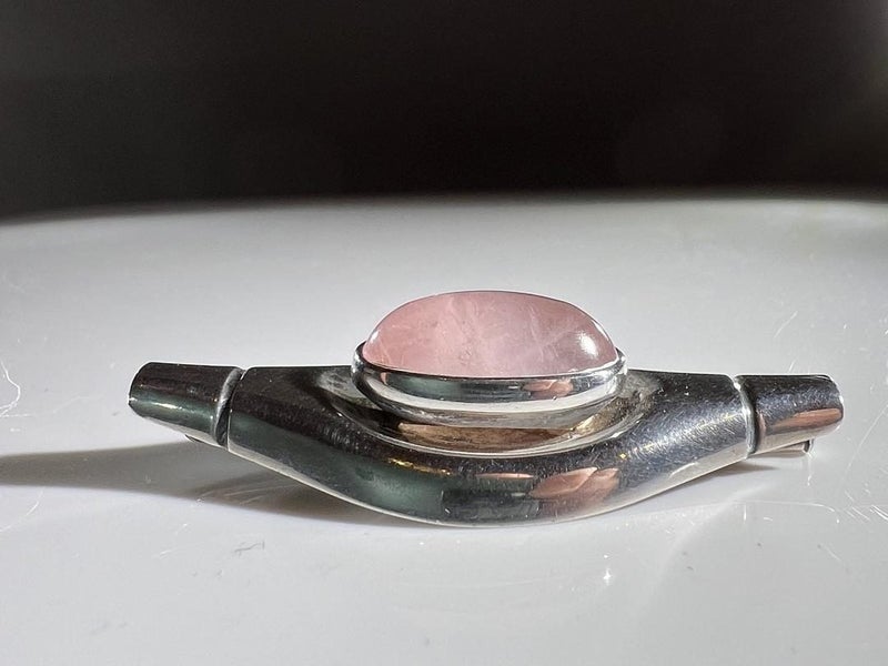 Mid Century Elis Kauppi, Kupittaan Kulta Sterling & Rose Quartz Brooch (FINLAND) Carousel 1