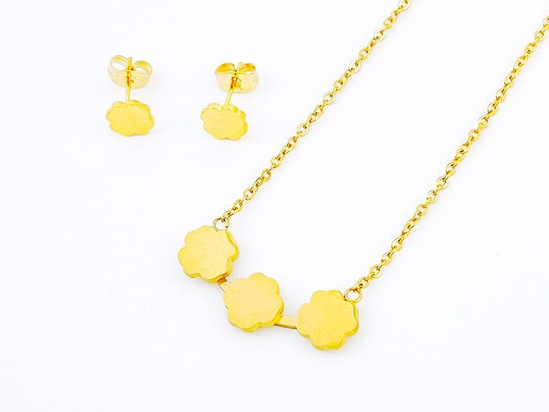 Stylish Gold-Plated Earrings and Necklace Set Carousel 1