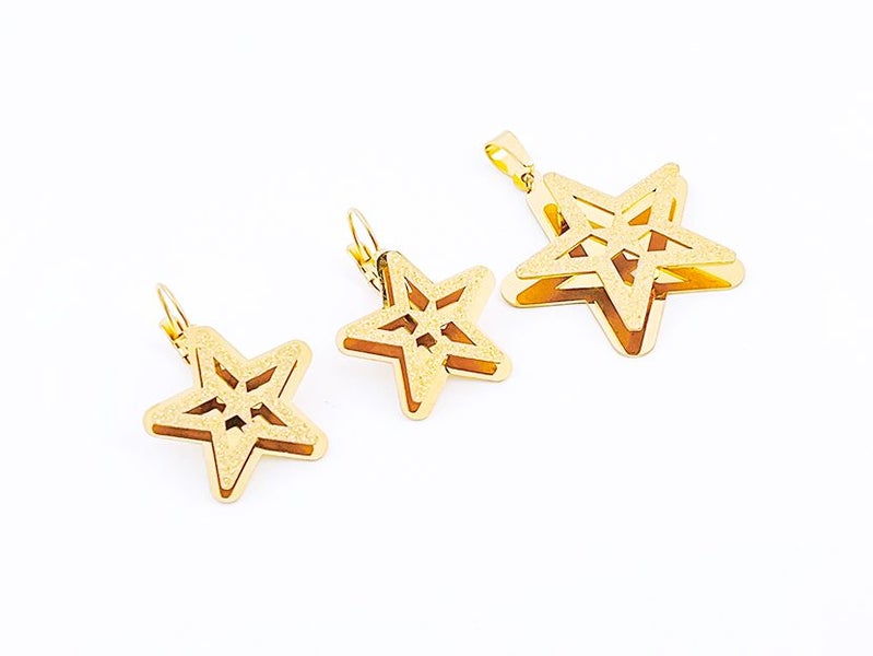 Shimmering Gold-Plated Earrings and Pendant Set Carousel 2