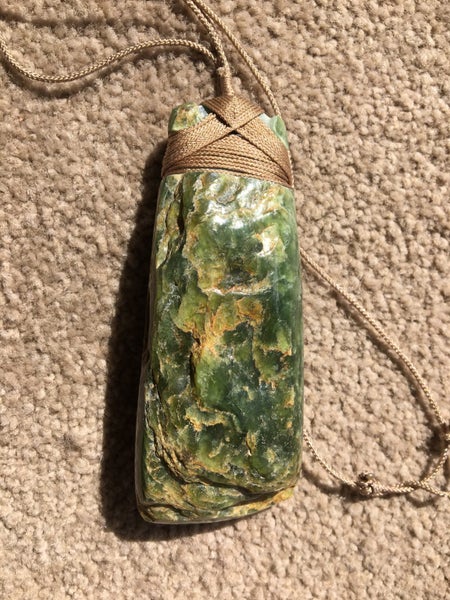 NZ Big Size Greenstone Necklace No 24121802 Carousel 1