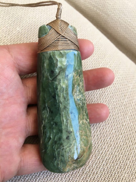 NZ Big Size Greenstone Necklace No 24121802 Carousel 12