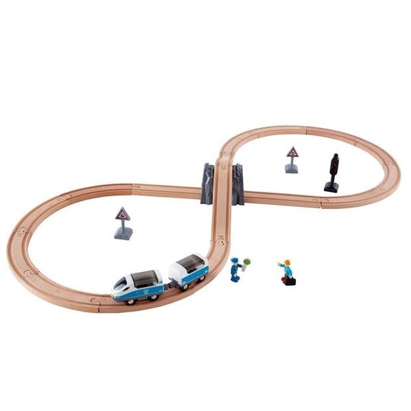 Hape Figure 8 Safety Set Carousel 2