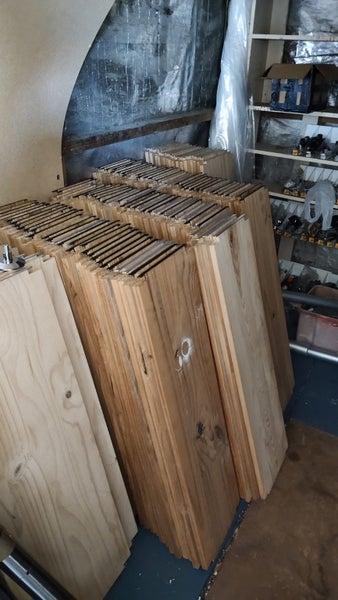 Preloved 1800 Lundia Shelving 3 Bay Carousel 15