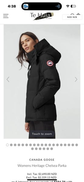 Near NEW Canada Goose Chelsea Parka Women XS Carousel 12