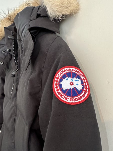 Near NEW Canada Goose Chelsea Parka Women XS62864738363905112