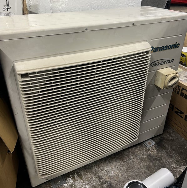 CS/CU-E15PKR - Panasonic 5.5kW ECONAVI Reverse Cycle Inverter Air Conditioner Carousel 2