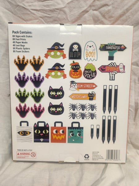 Trick Or Treat Kit With Signs, Stakes, Masks, Loot Bags Spiders,Foot Prints Etc Carousel 2