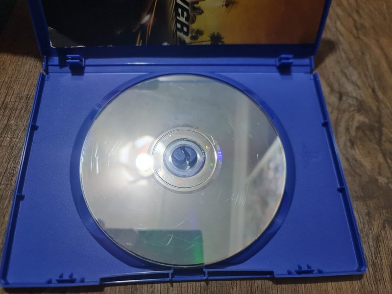 PS2 NEED FOR SPEED UNDERCOVER Carousel 2