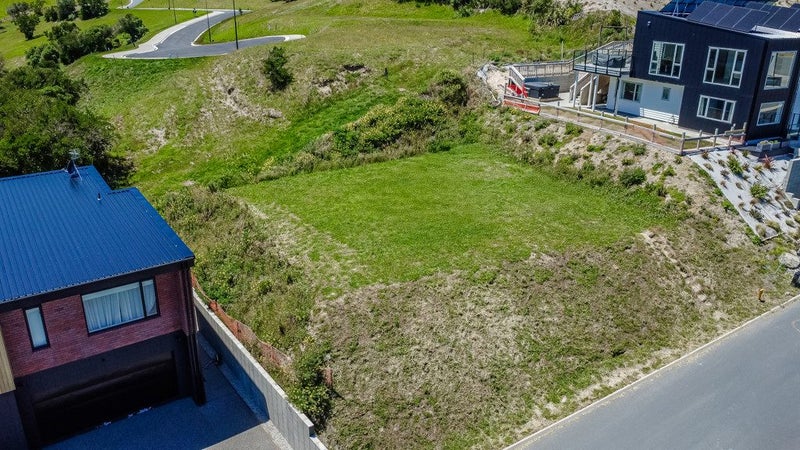 Build Your Dream Home with Spectacular Beach Views63614636579841112