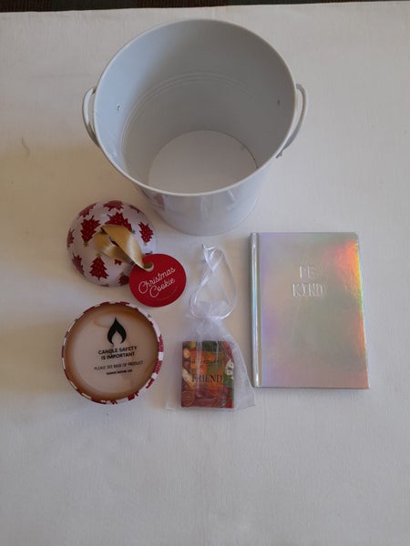 Gift Set for Her A Treasured Friend - Brand New Carousel 2