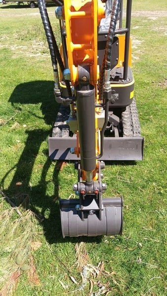 Rhino XN10 1 TONNE MINI EXCAVATOR DIGGER DEAL Carousel 5