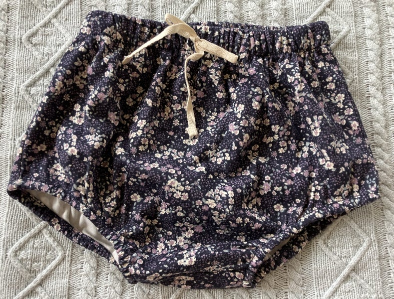 Bloomer blueberry floral, 2y, Jamie Kay, never worn Carousel 1