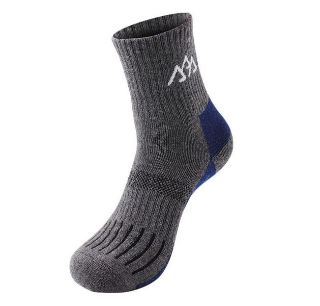 Long Tube Thermal Hiking Socks Breathable Quick-Dry Sports Socks Carousel 1