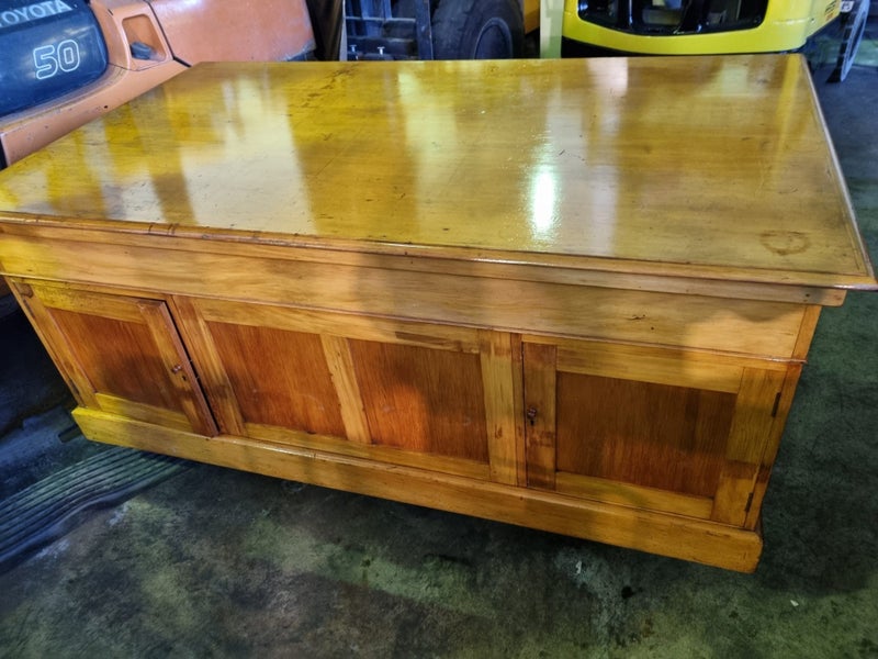 RIMU PARTNERS DESK Carousel 1