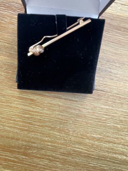 Antique shell and pearl solid gold pin Carousel 9