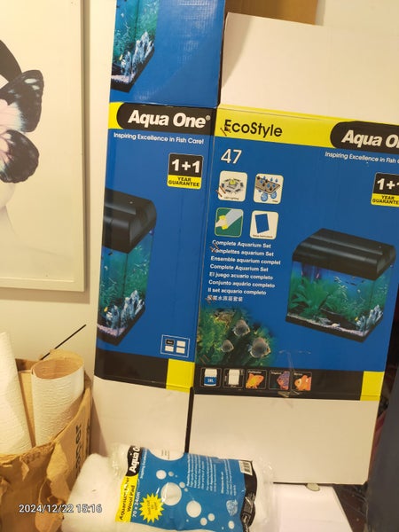 White Aqua one aquarium as new Carousel 2