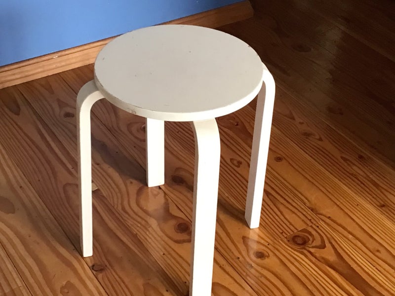 BEUTY OF ART DECA WHITE PAINTED SMALL TABLE Carousel 2