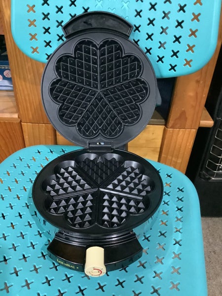 Breville Supreme WAFFLE CREATIONS Carousel 1