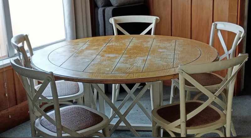 EARLY SETTLERS Oak Round Dining Table + 6 Chair Carousel 2