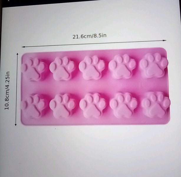 THE CATTAGE/DOGGO- Cute Fun Paw & Bone Silicone Moulds Ice, Choc, Biscuits.. Carousel 2