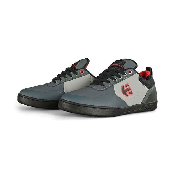 ETNIES CULVERT MTB FLAT SHOES [DARK GREY/GREY/RED] Carousel 2