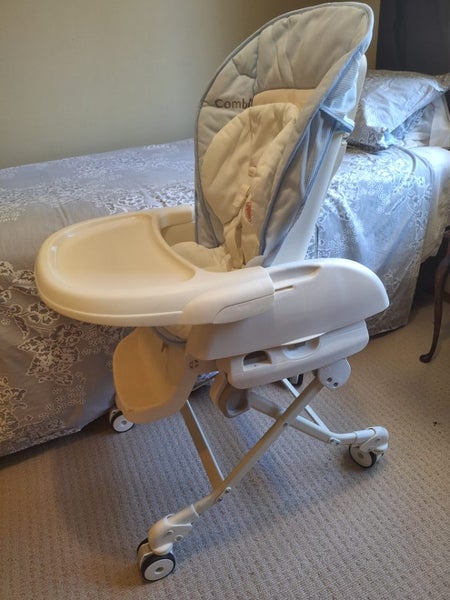 Highchair/ Rocker - newborn to 4ys Carousel 1