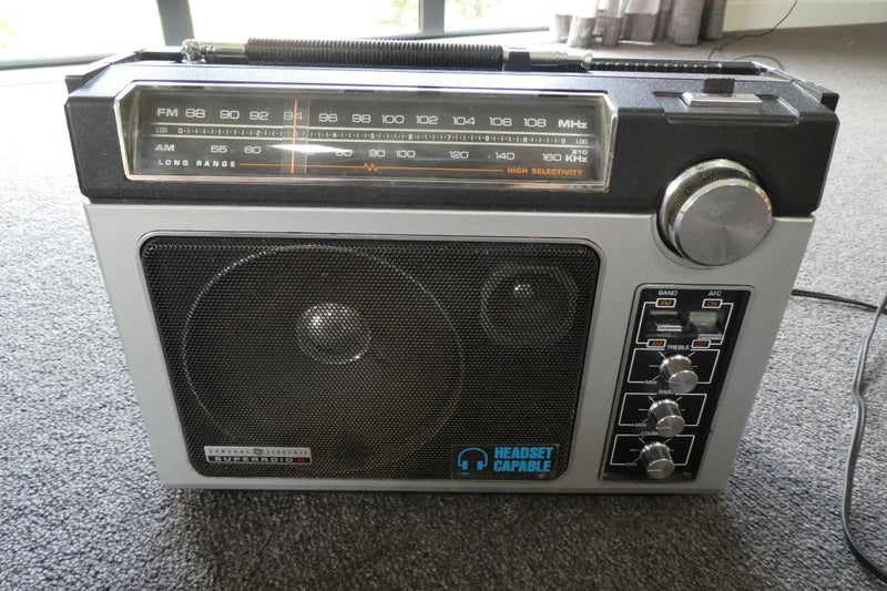 General Electric Superadio II Carousel 1