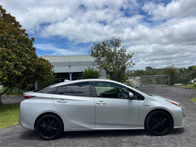 2016 Toyota Prius S Model, New Mags!62854328608002111
