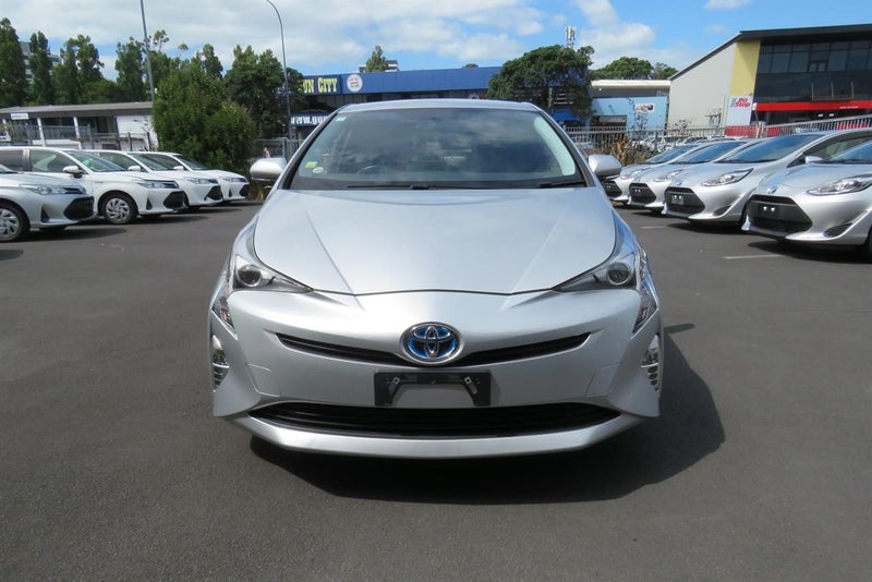 2017 Toyota Prius 1800cc new shape low mileage62863247754882111