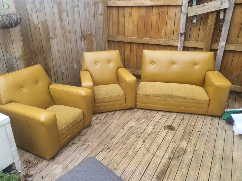 Retro Vinyl Sofa Set on Wheels Carousel 1