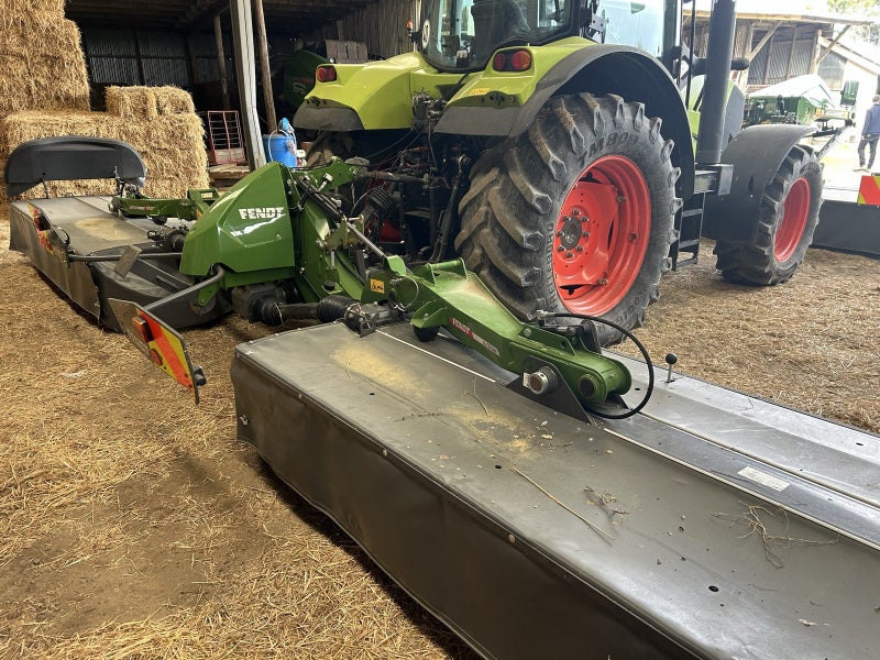 Fendt triple mowers62864738280961112