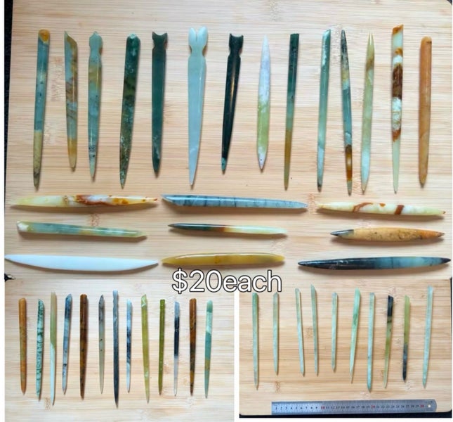 Jade hairpin Carousel 10