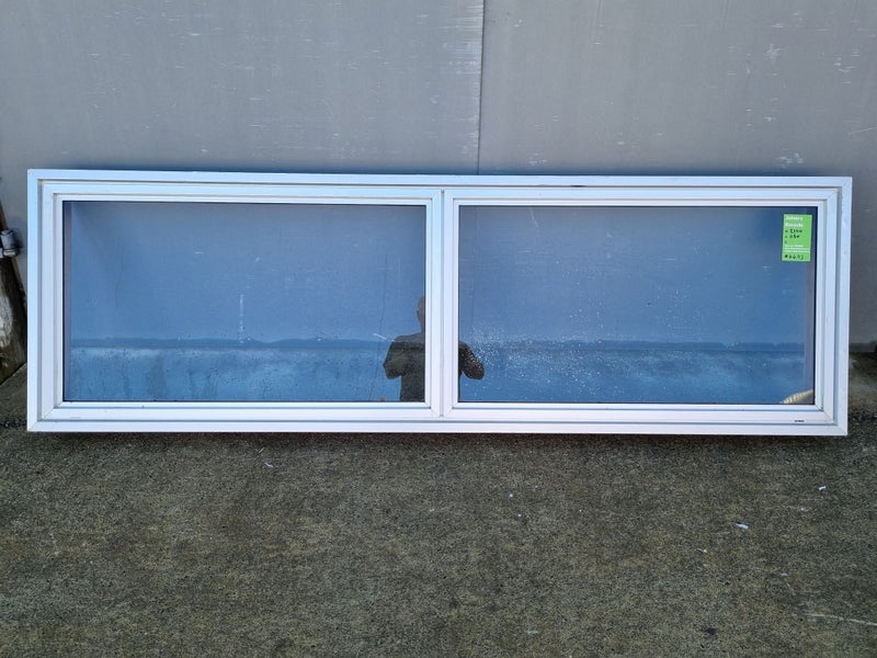 Aluminium Window Silver 2140 W x 650 H [#4493 SF] Carousel 1