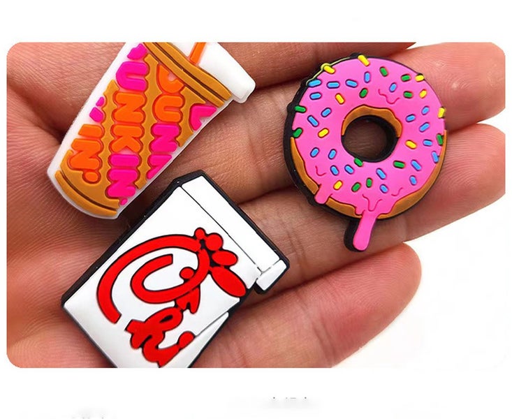 Mixed 100Pcs Random Cartoon Cute PVC Shoes Charms Decor For Croc Carousel 4