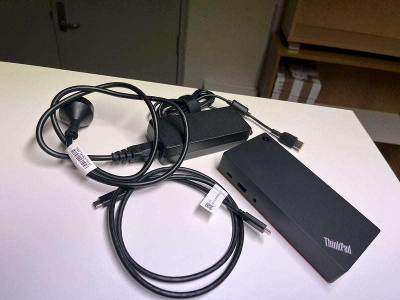 Lenovo USB-C Gen2 Docking Station Carousel 3