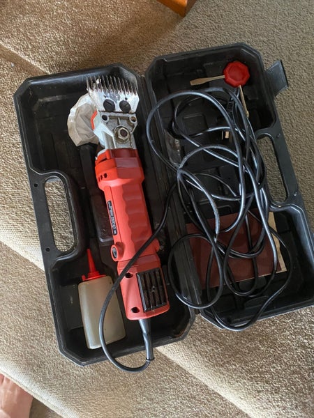 Shearing - Electric Handset Carousel 1