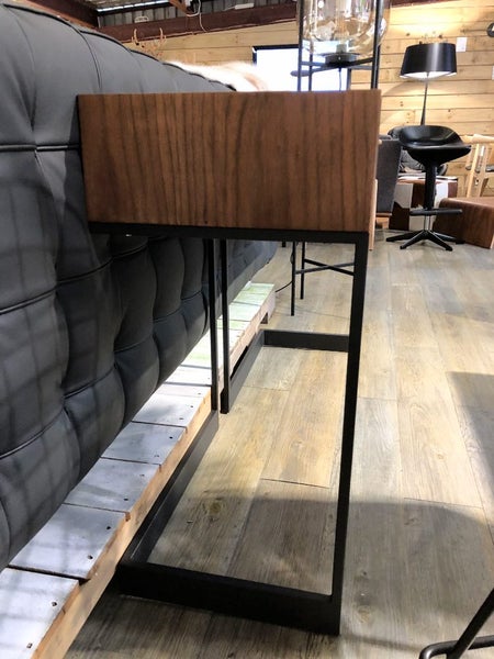 Walnut hall table Carousel 2