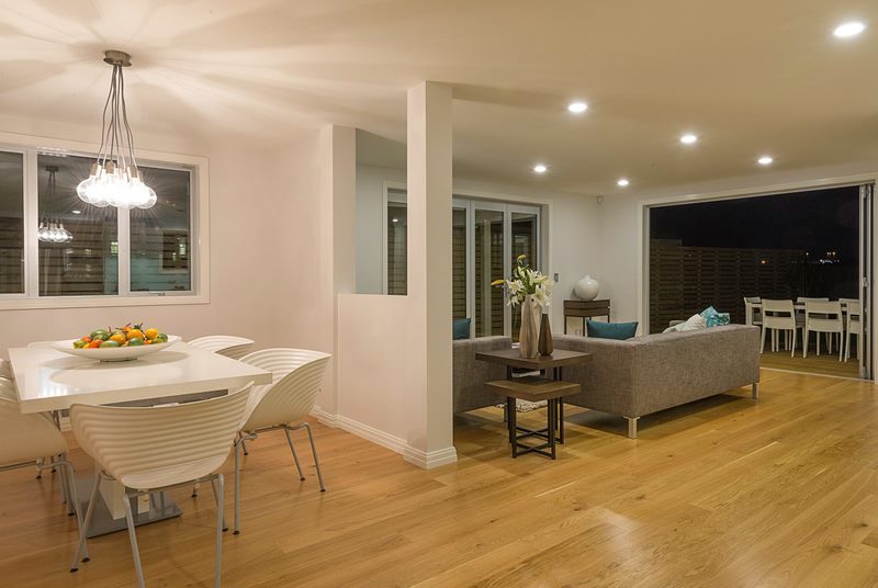 Engineered Oak Timber Flooring - clearance sale Carousel 2
