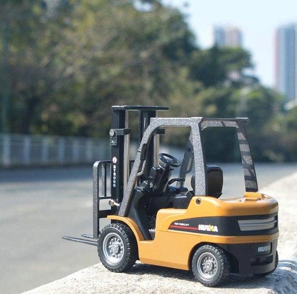 Die-cast ForkLift Model Scale, 1:50, Metal, Huina 1717 Carousel 2
