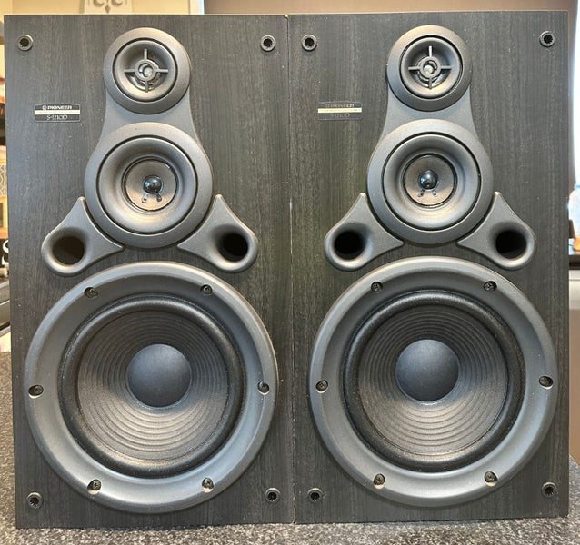 PIONEER S-J210D 3-Way Stereo Speakers 75W 6 Ohm BASS Reflex Carousel 1