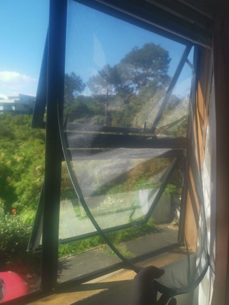 *Magnetic* DIY Window Screen in New generation Carousel 1