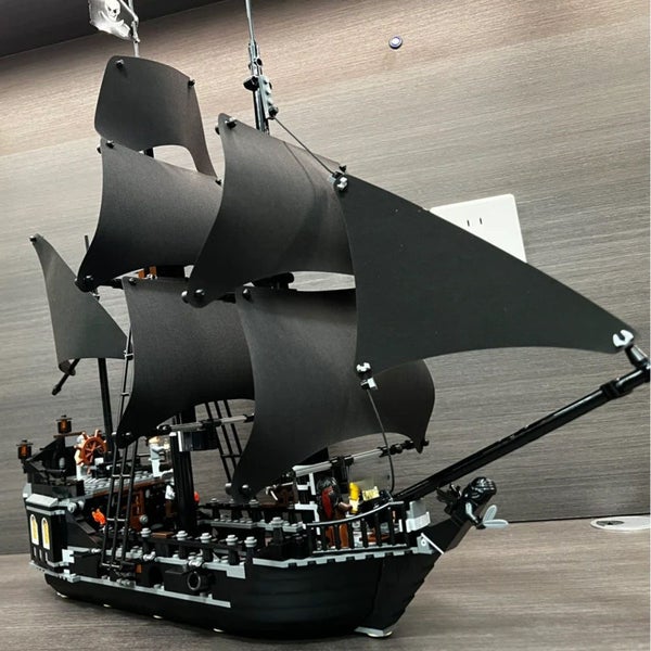 Pirates Of The Caribbean Ship Revenge Warship Black Pearl Sailboat Building B... Carousel 2