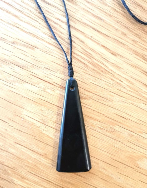 Pounamu Triangle Drop Pendant Carousel 1